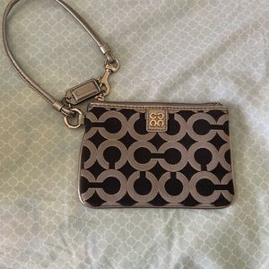 vintage coach wristlet